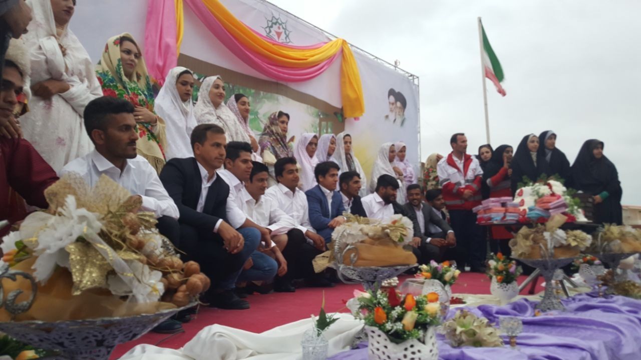 مراسم ازدواج زوج های گلستانی به سبک جهادی در روز عید مبعث