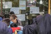 صف های طویل نان در مشهد